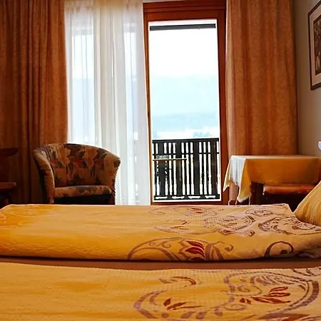 Hotel Kraker 3*
